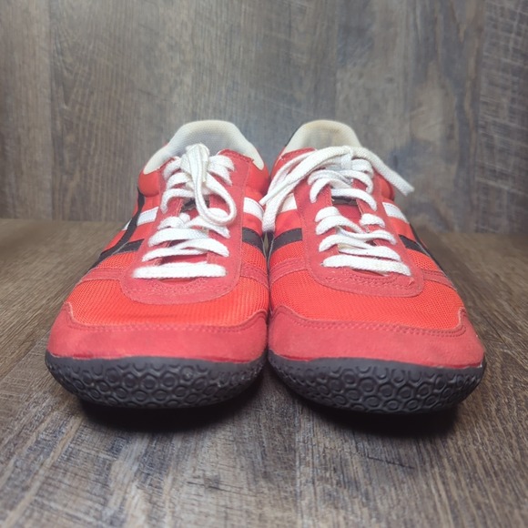 Asics Onitsuka Tiger Ultimate 81 Mens Size 10 Fiery Red Black Activewear Sneaker - Picture 3 of 13